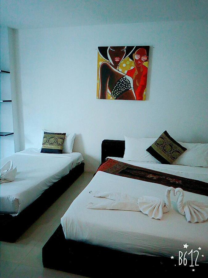 Lars-Lita Residence Patong Esterno foto